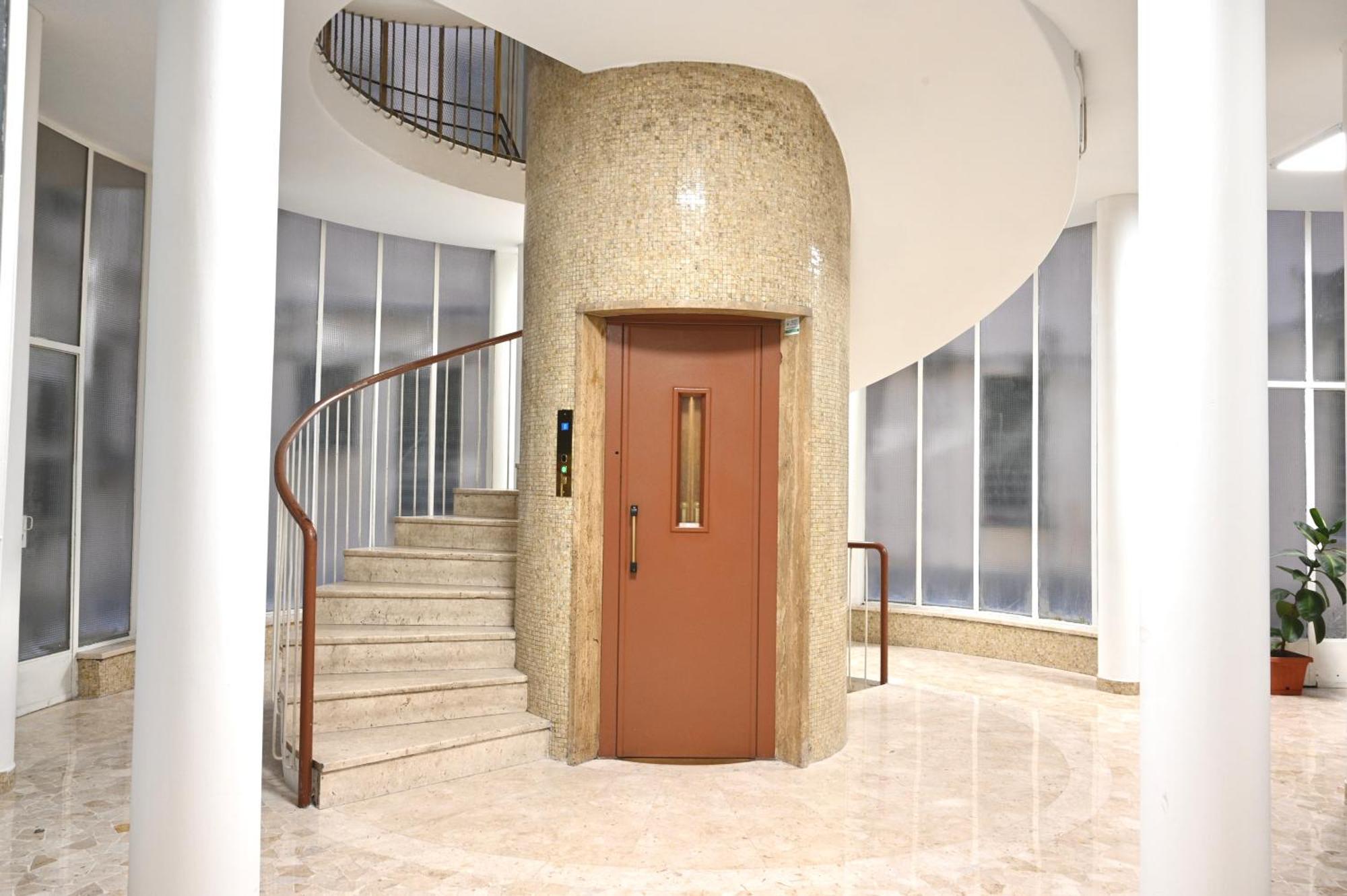 Marco'S Apartment Colosseum Rome Exterior photo